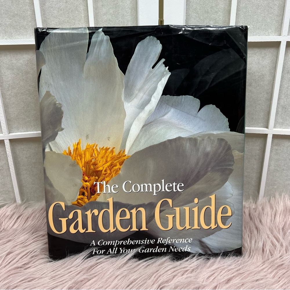 VINTAGE The Complete Garden Guide Hardcover Book